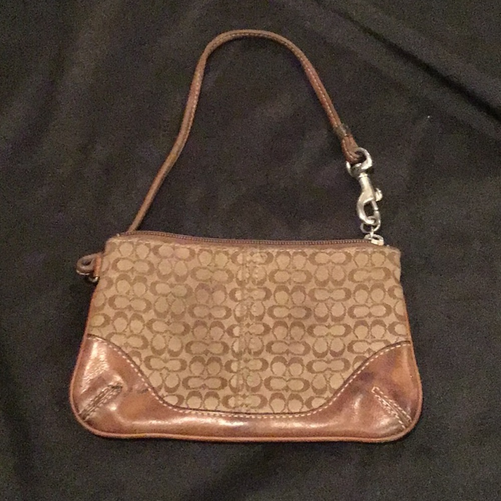 Classic Coach Wristlet